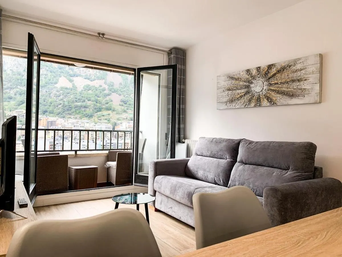 Apartamento Duplex Bh Vancouver En El Centro アンドラ・ラ・ベリャ 0*,  アンドラ