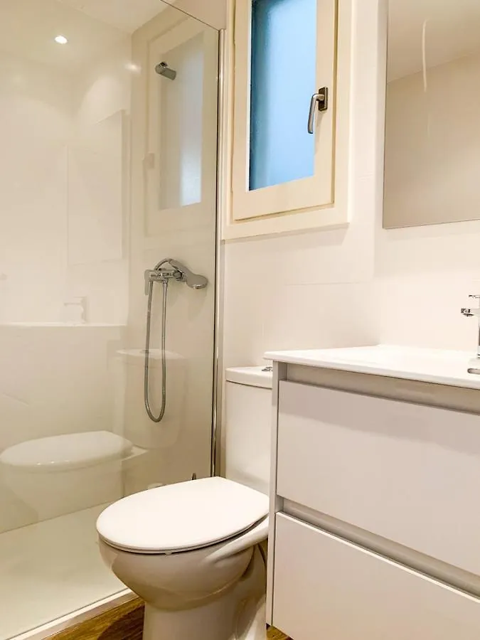 Apartamento Duplex Bh Vancouver En El Centro アンドラ・ラ・ベリャ アパート