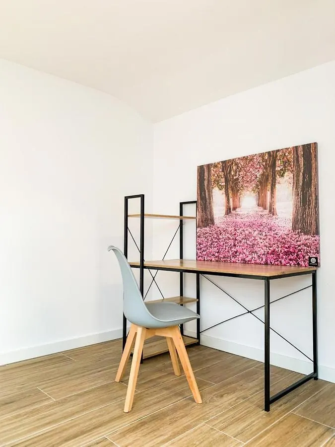 アパート Apartamento Duplex Bh Vancouver En El Centro アンドラ・ラ・ベリャ アンドラ